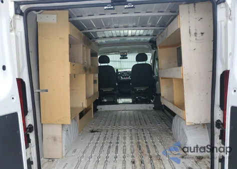 2018 Ram Promaster 1500 1500 Standard из США, поврежденный, VIN 3C6TRVAG6JE103192